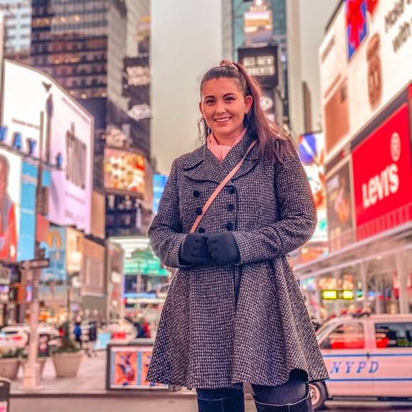 GUESS coat - Picture 3 of 10